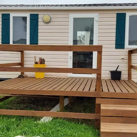 Kamp alanı Cantinho Da Rosa Pataias